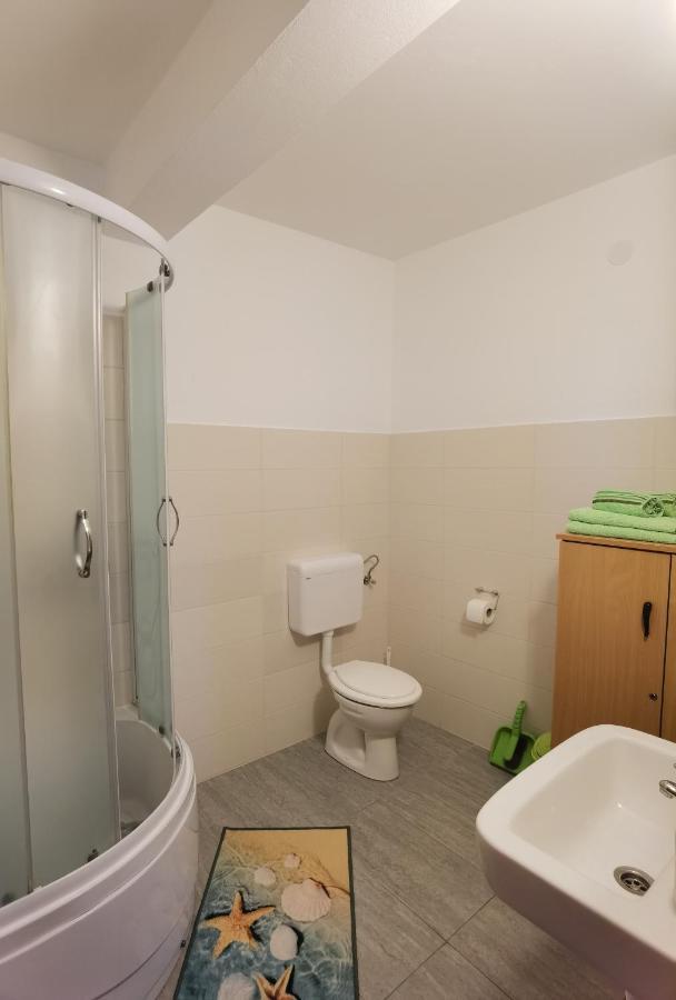 Studio Apartment Lipa Сен Екстериор снимка
